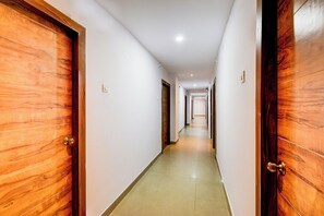 Lobby - Fabhotel Lorwen (Hyderabad)