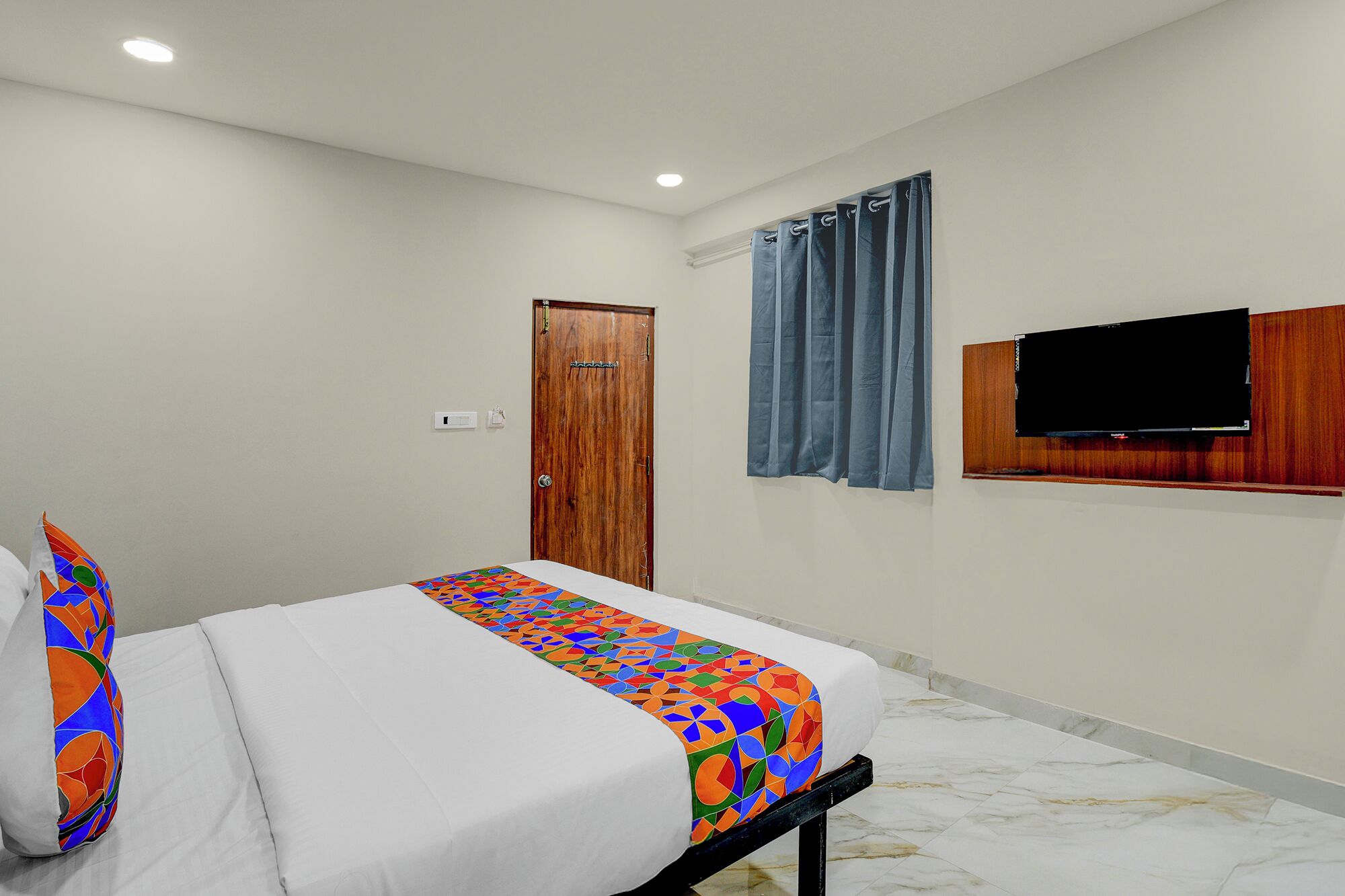 Habitación familiar | Sábanas de algodón egipcio y ropa de cama de alta calidad 