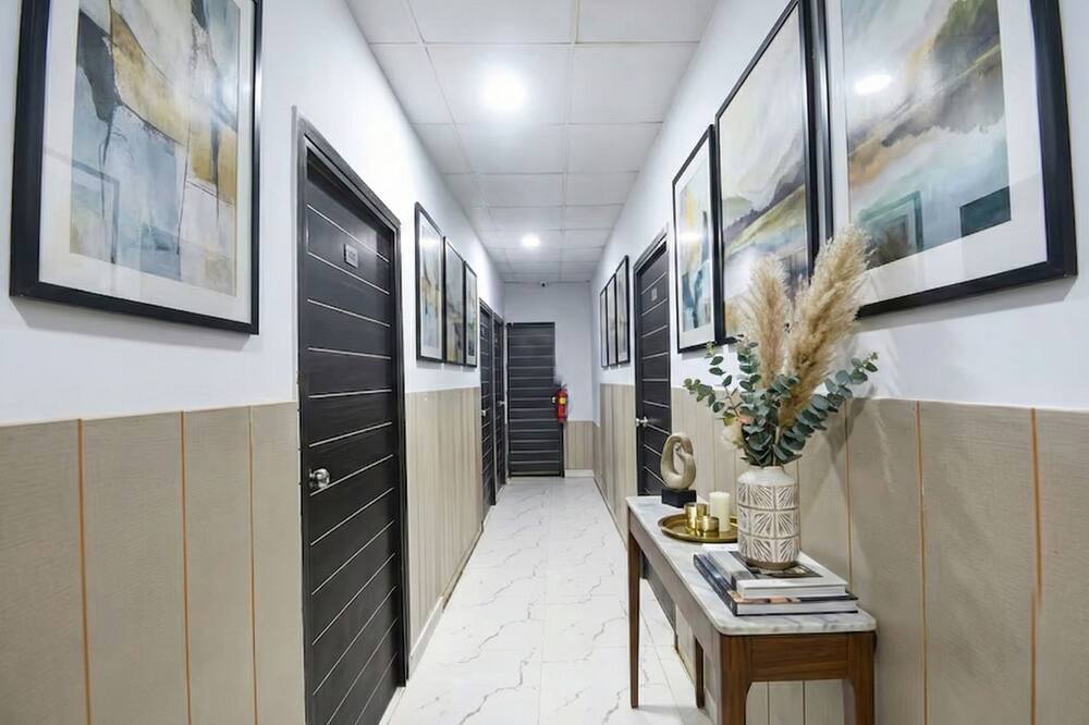Fabhotel Mannat Paschim Vihar