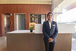 Reception - FabHotel Shree Radhey Shyam Palace - 500m Khatushyam Temple Khatoo (Khatoo)
