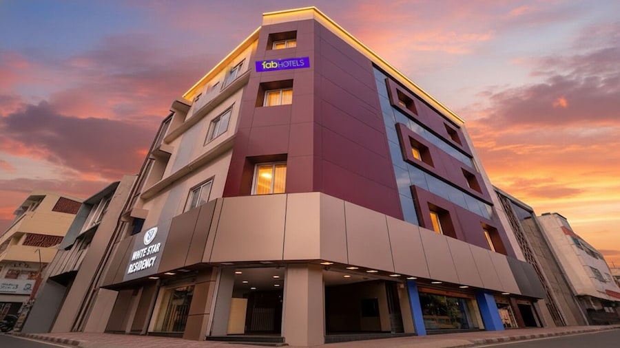Fabhotel White Star Residency