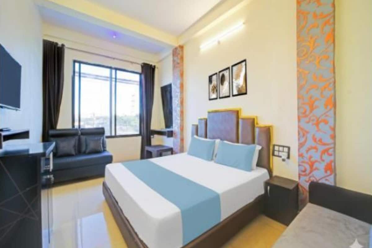 Executive kamer | Lakens van Egyptisch katoen, luxe beddengoed, een kluis op de kamer