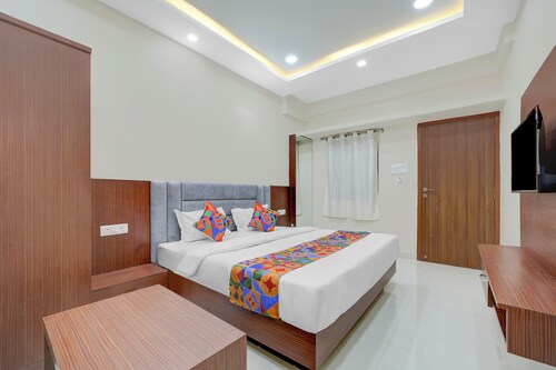 Fabhotel Shri Vinayak