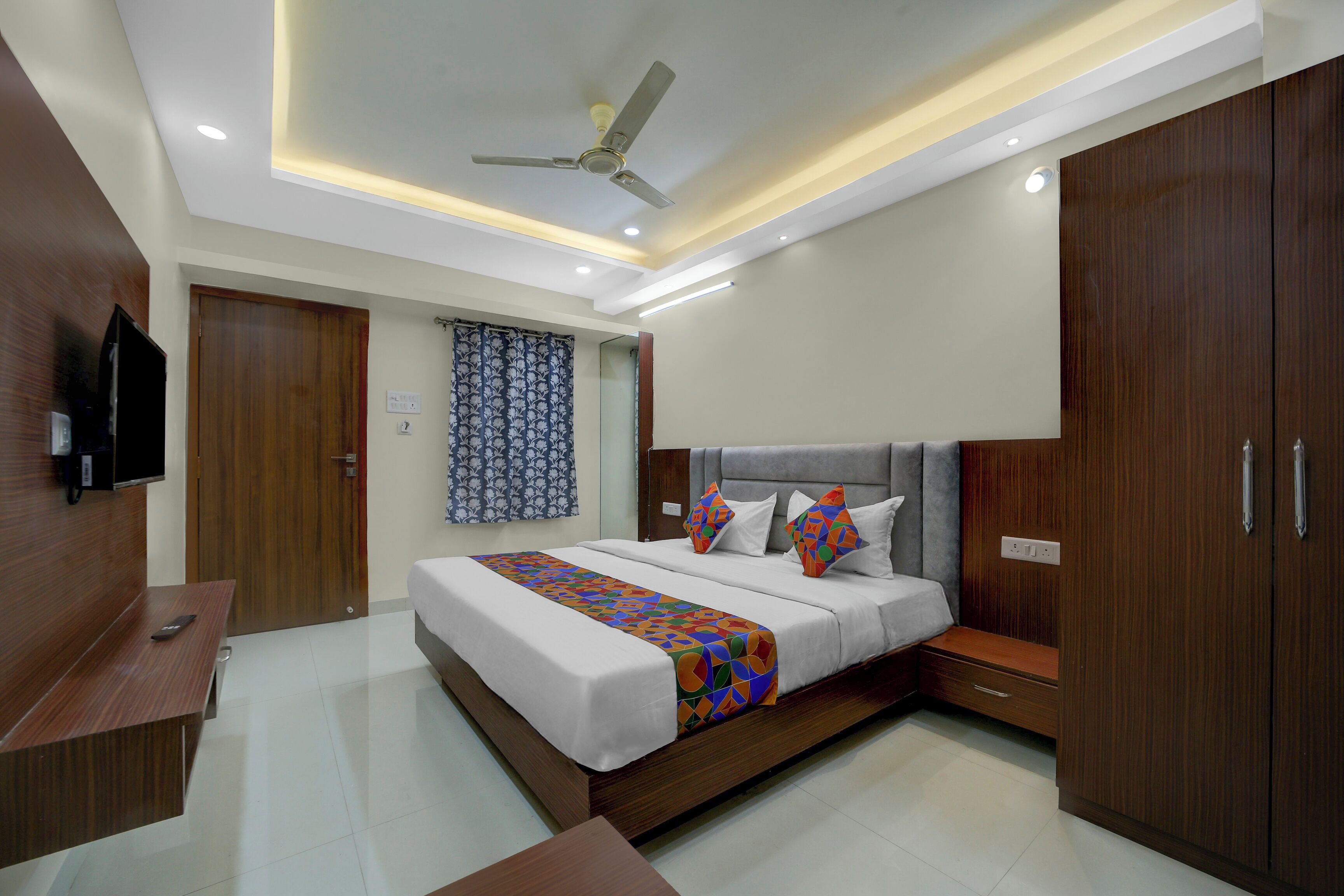 Deluxe Room | Egyptian cotton sheets, premium bedding, in-room safe, free WiFi