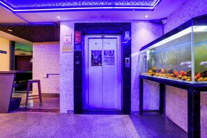 Lift - Fabhotel Tap Inn (Anekal)