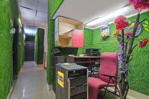 Reception - Fabhotel Jalan (Kolkata)