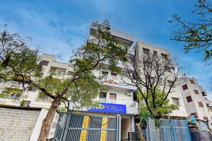 Exterior - Fabhotel Spark Inn (Pune)