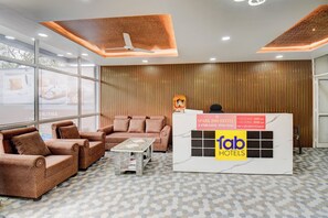 Reception - Fabhotel Spark Inn (Pune)