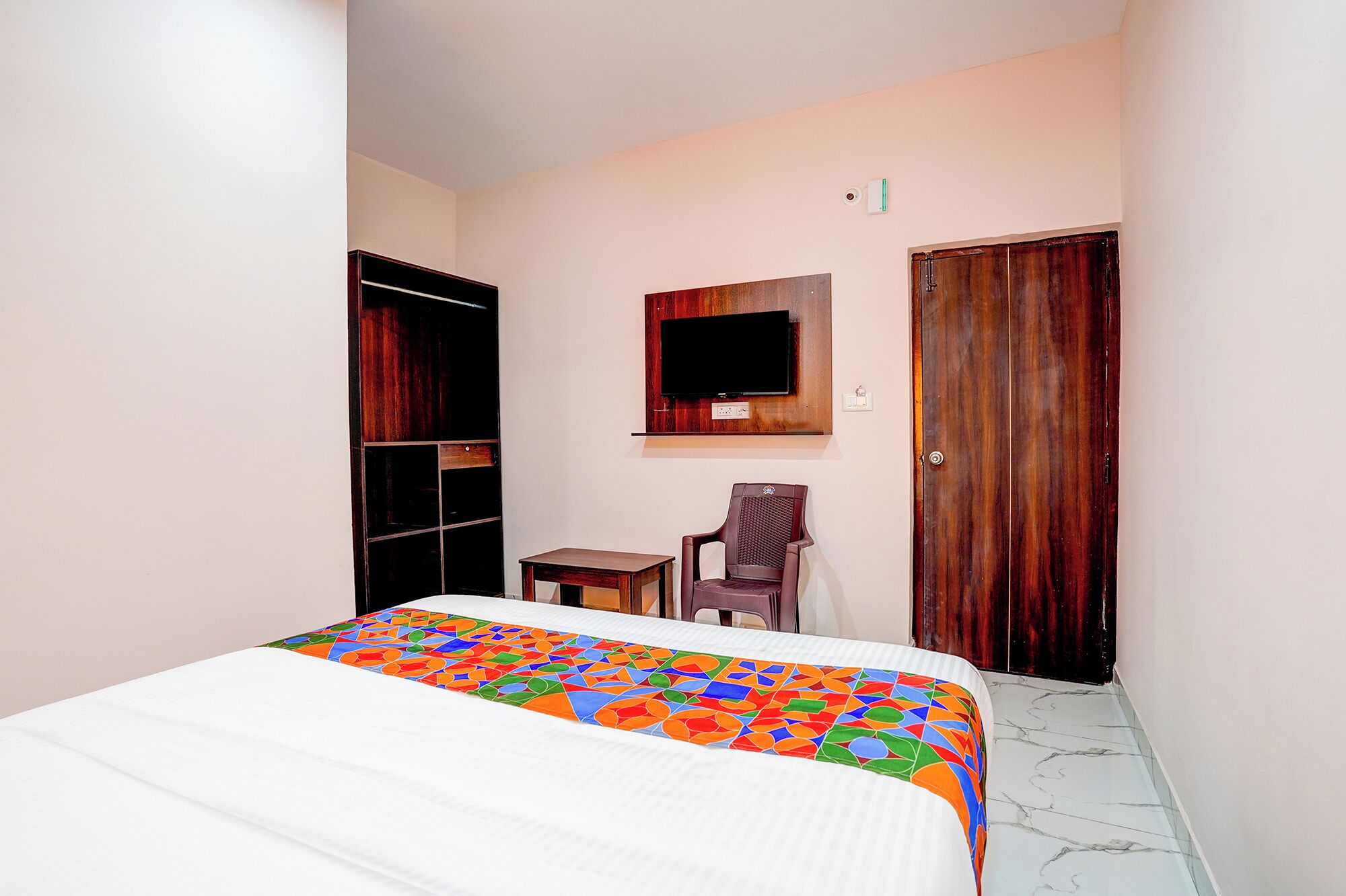 Sengetøy i egyptisk bomull, sengetøy av topp kvalitet og safe på rommet