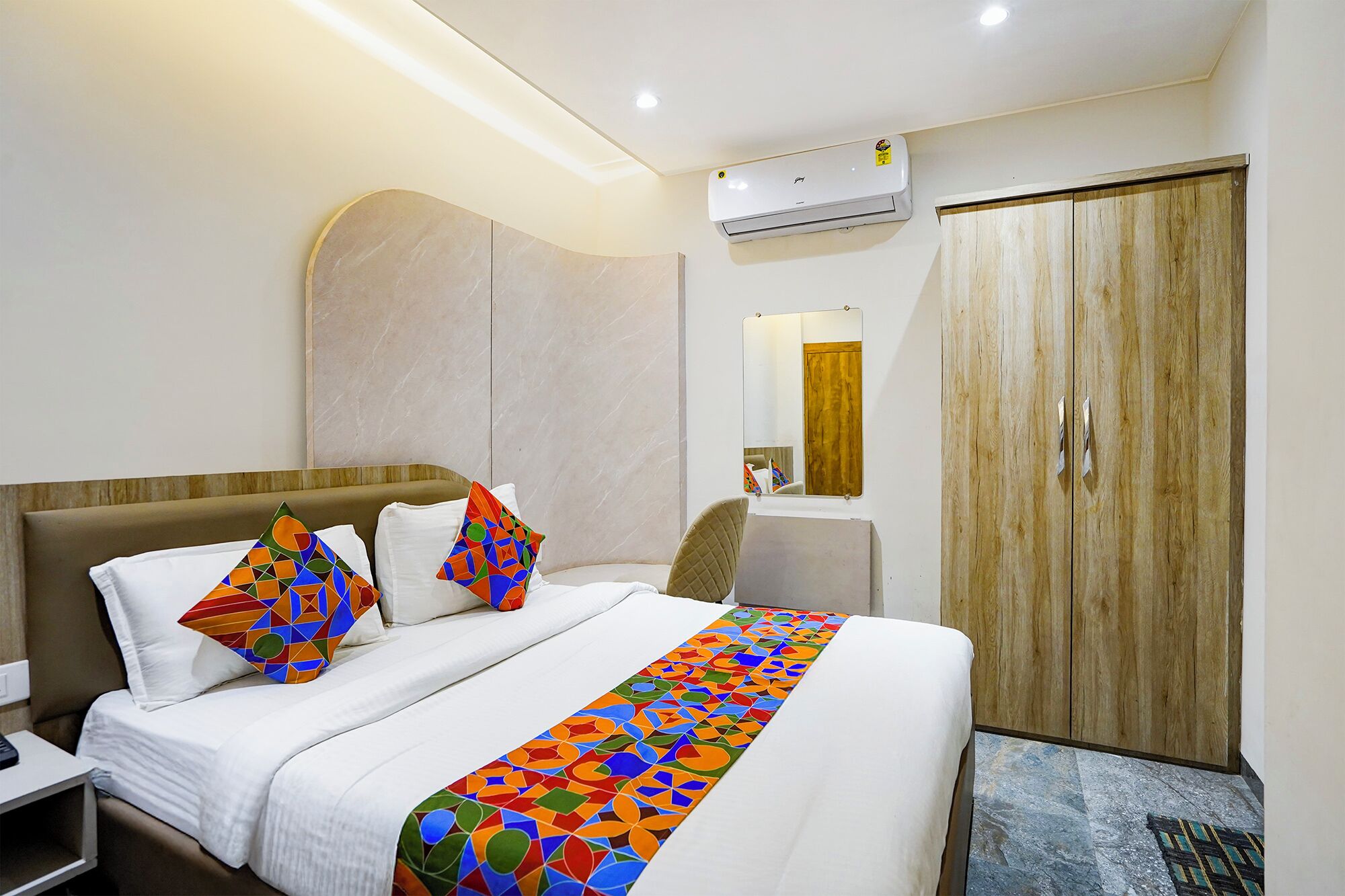 Deluxe Room | Egyptian cotton sheets, premium bedding, in-room safe, free WiFi