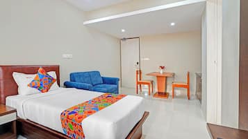 Egyptian cotton sheets, premium bedding, in-room safe, free WiFi
