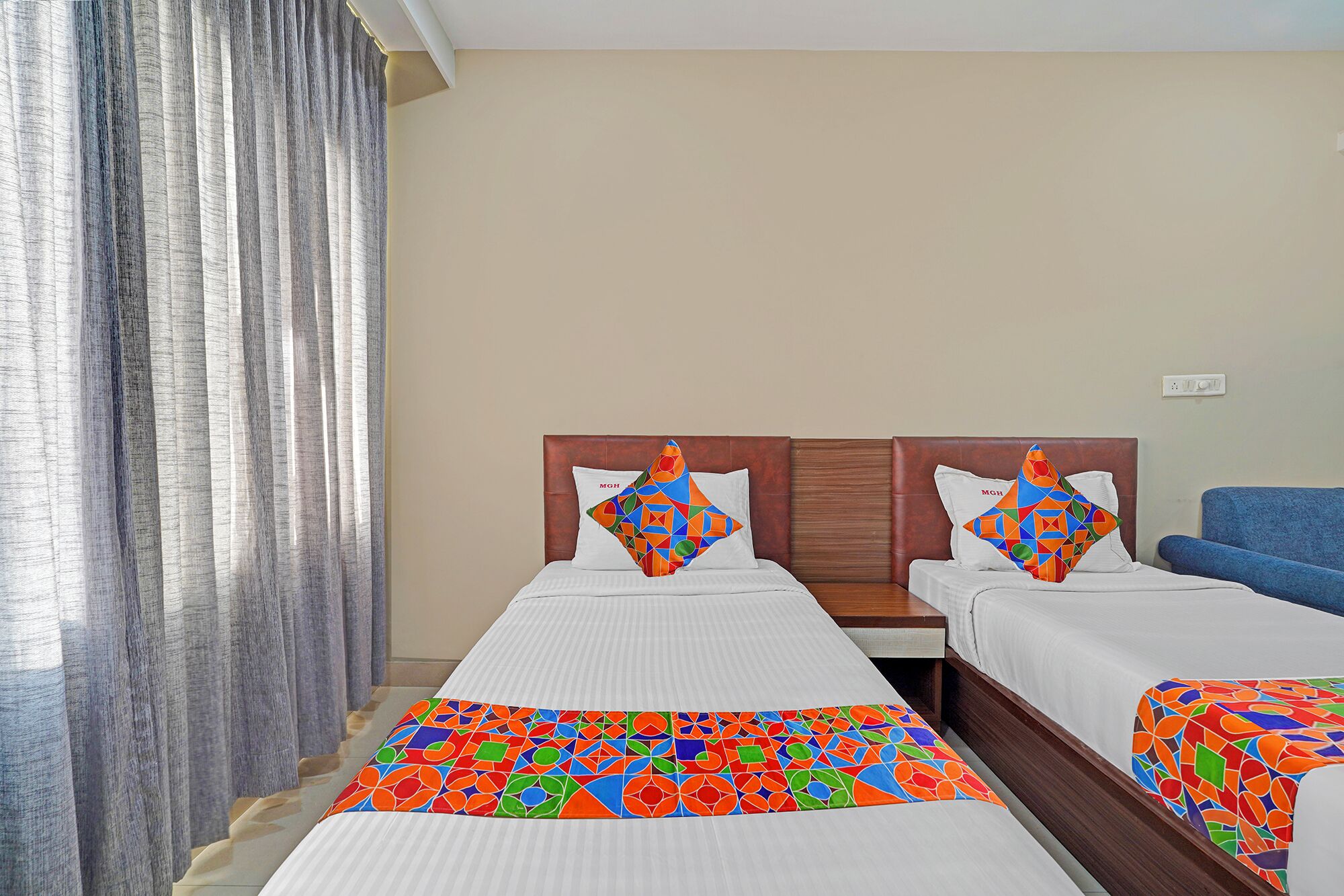 Egyptian cotton sheets, premium bedding, in-room safe, free WiFi