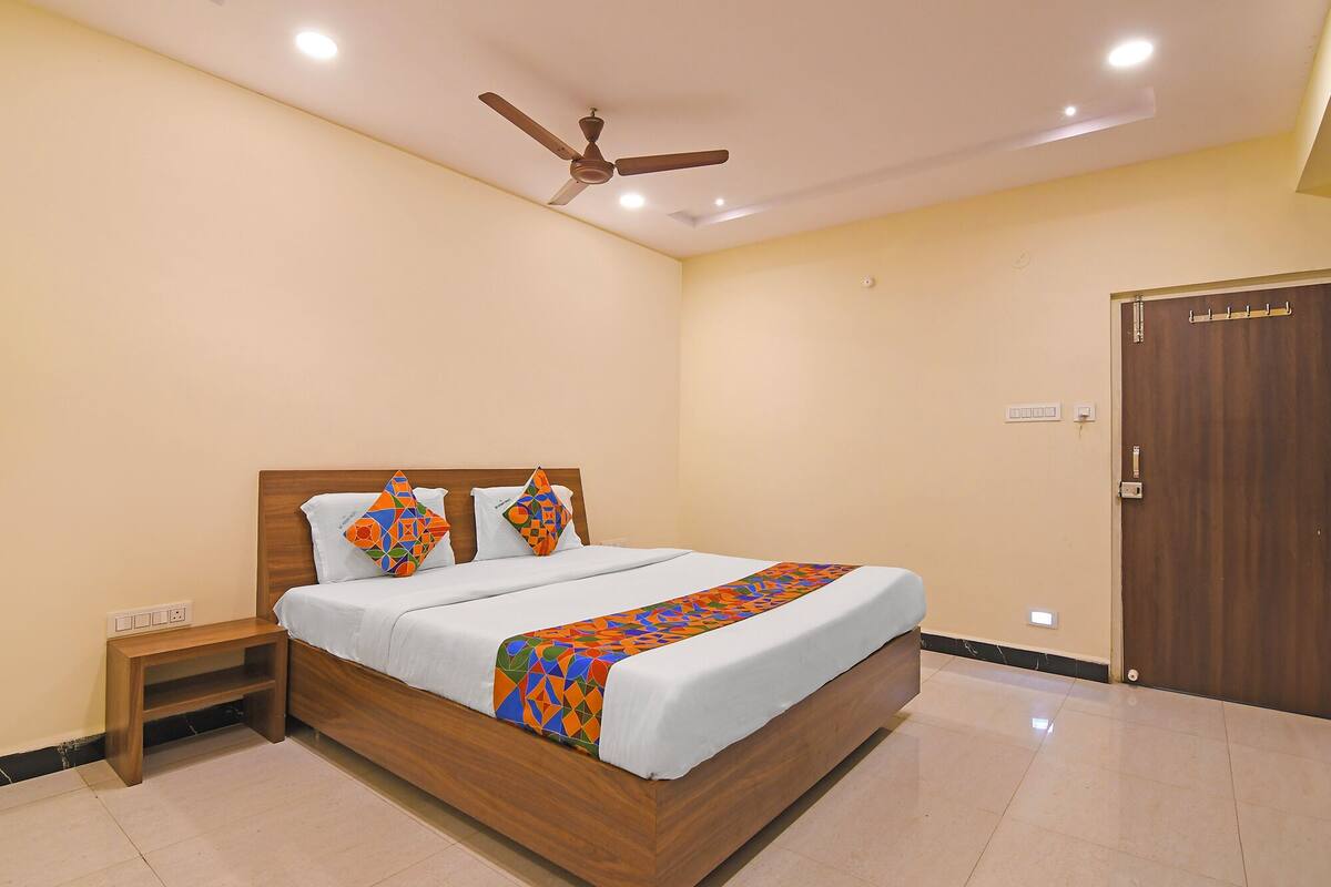 Deluxe Room | Egyptian cotton sheets, premium bedding, in-room safe, free WiFi