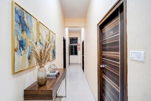 Lobby - Fabhotel Pride Image (Bangalore)