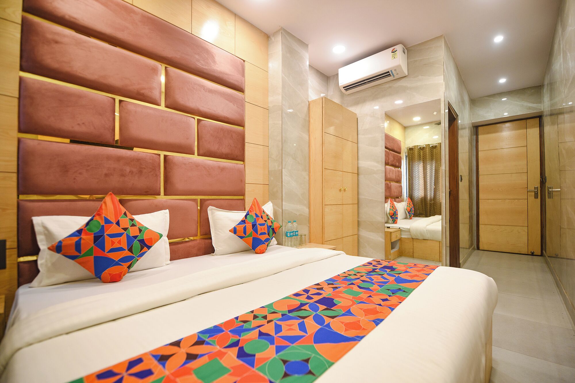 Deluxe Room | Egyptian cotton sheets, premium bedding, in-room safe, free WiFi