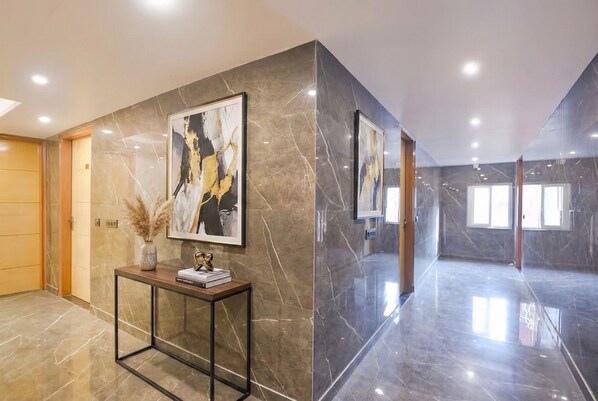 Lobby - Fabhotel Grand Shiva (New Delhi)