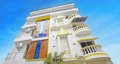 Fabhotel Shri Shubh Palace