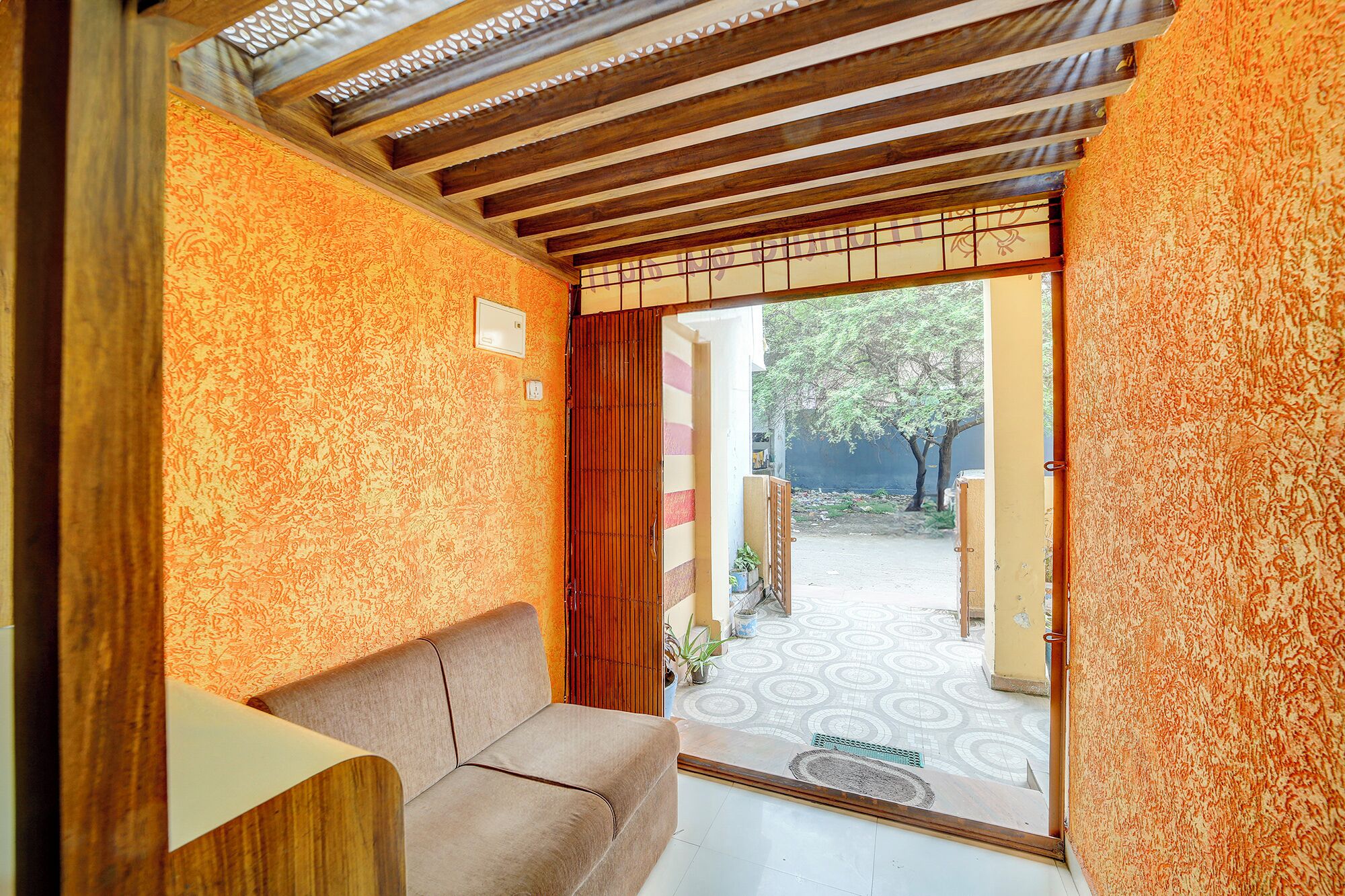 Área de estar no saguão