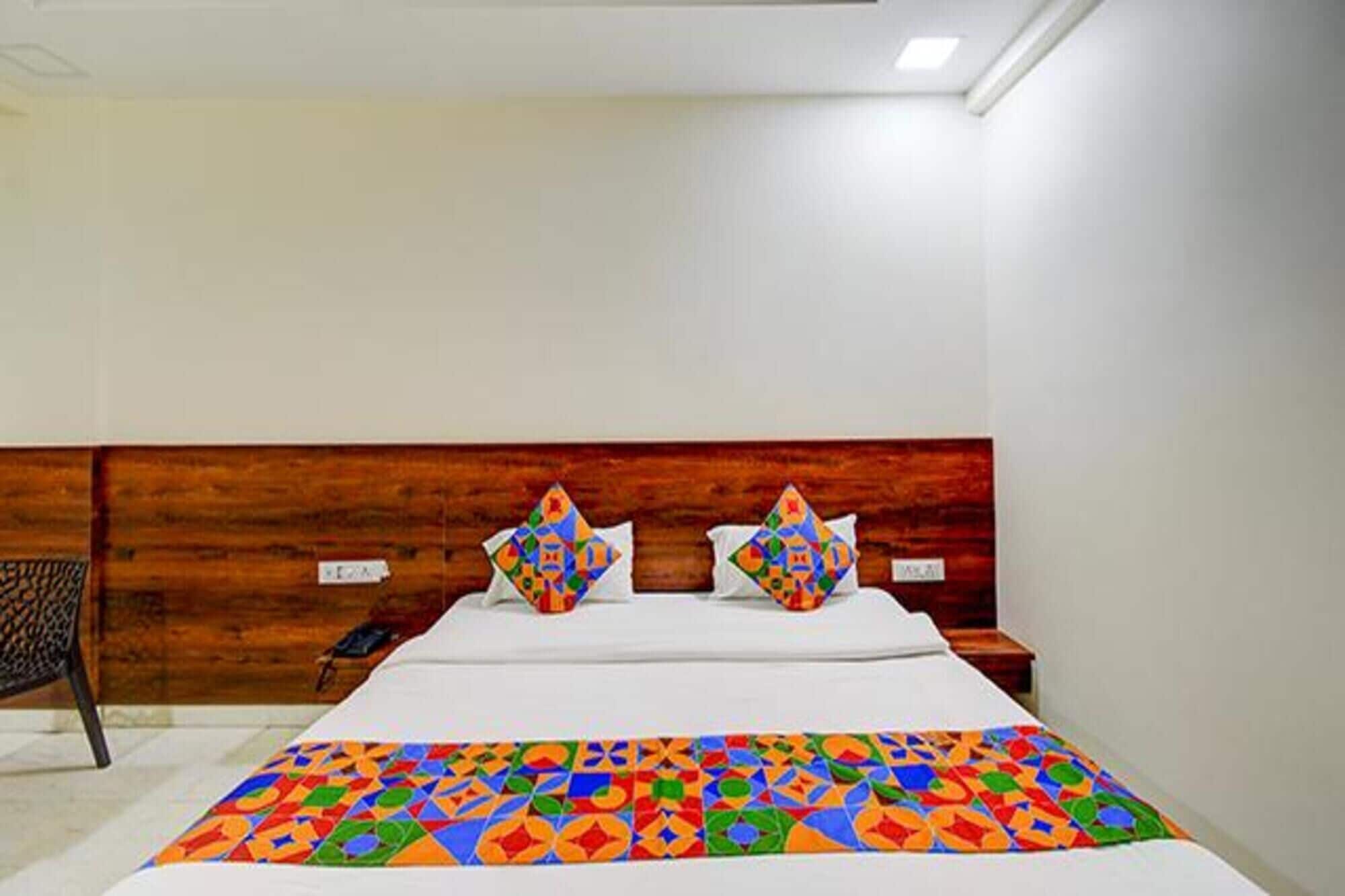 Premium Room | Egyptian cotton sheets, premium bedding, in-room safe, free WiFi