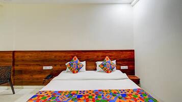 Premium Room | Egyptian cotton sheets, premium bedding, in-room safe, free WiFi