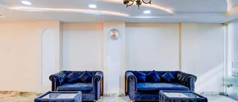 Siddeområde i lobbyen