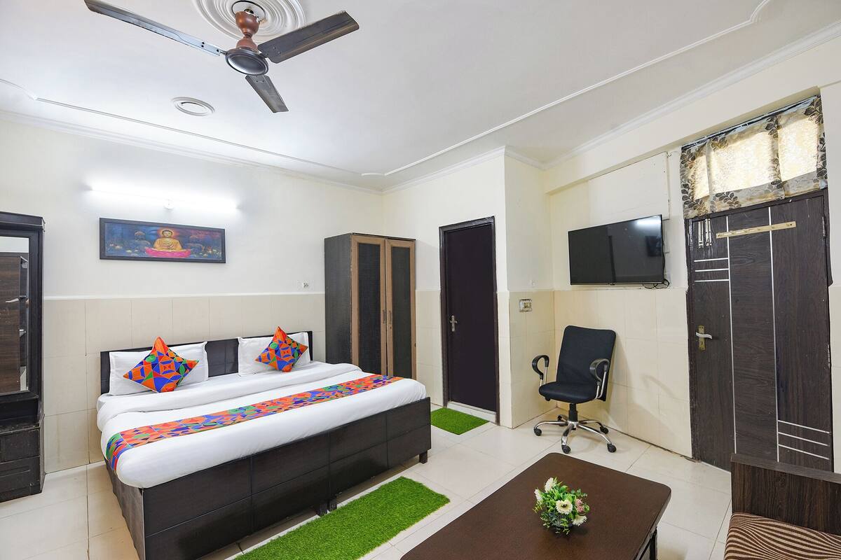 Deluxe-Zimmer | Bettwäsche aus ägyptischer Baumwolle, hochwertige Bettwaren, Zimmersafe