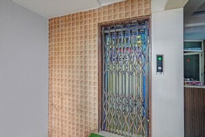 Elevator - Fabhotel Liberty (Ahmedabad)