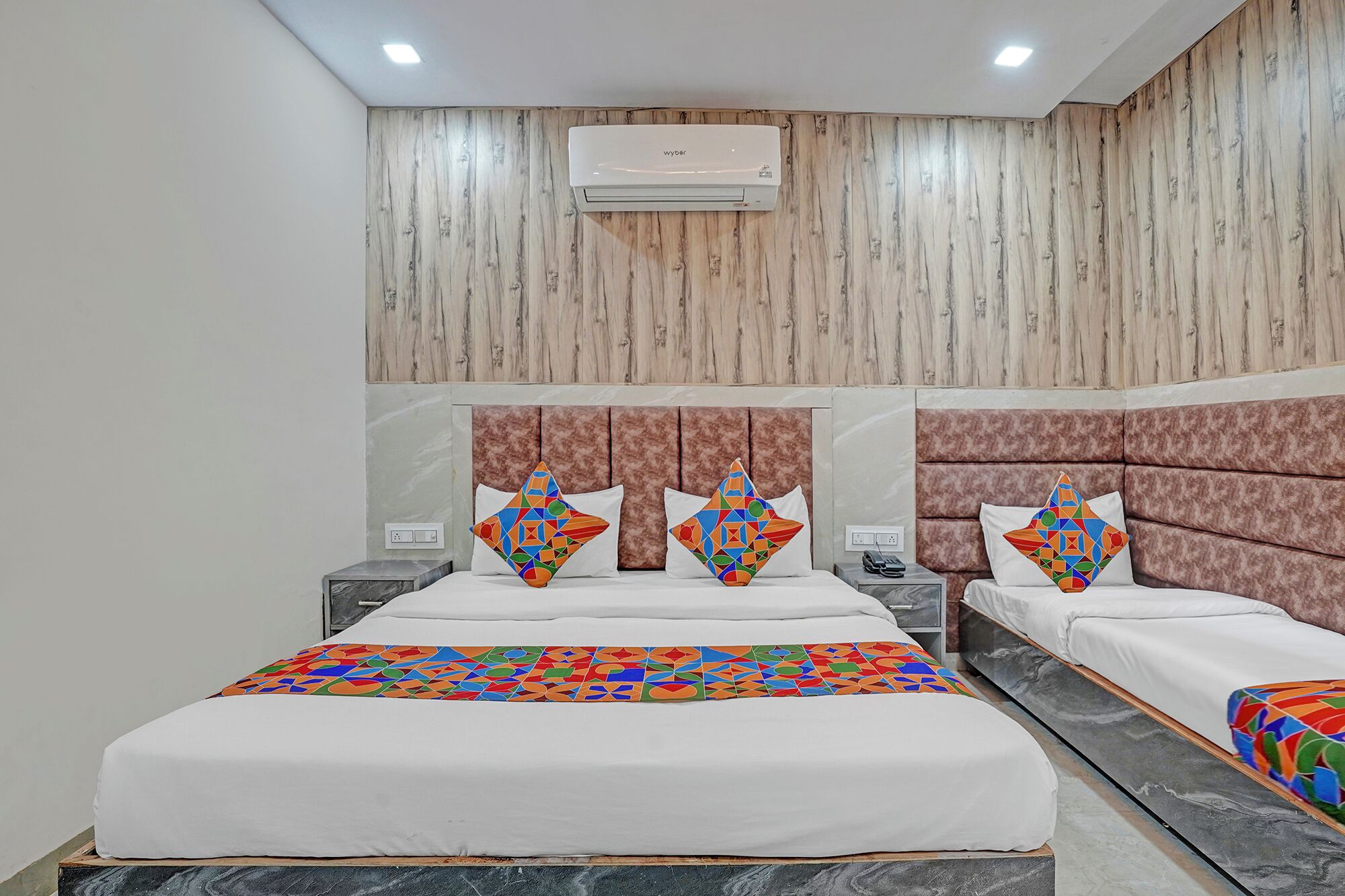 Family Room | Egyptian cotton sheets, premium bedding, in-room safe, free WiFi