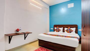 Deluxe Room | Egyptian cotton sheets, premium bedding, in-room safe, free WiFi