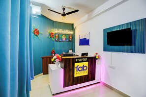 Reception - Fabhotel Ranchi Retreat (Ranchi)