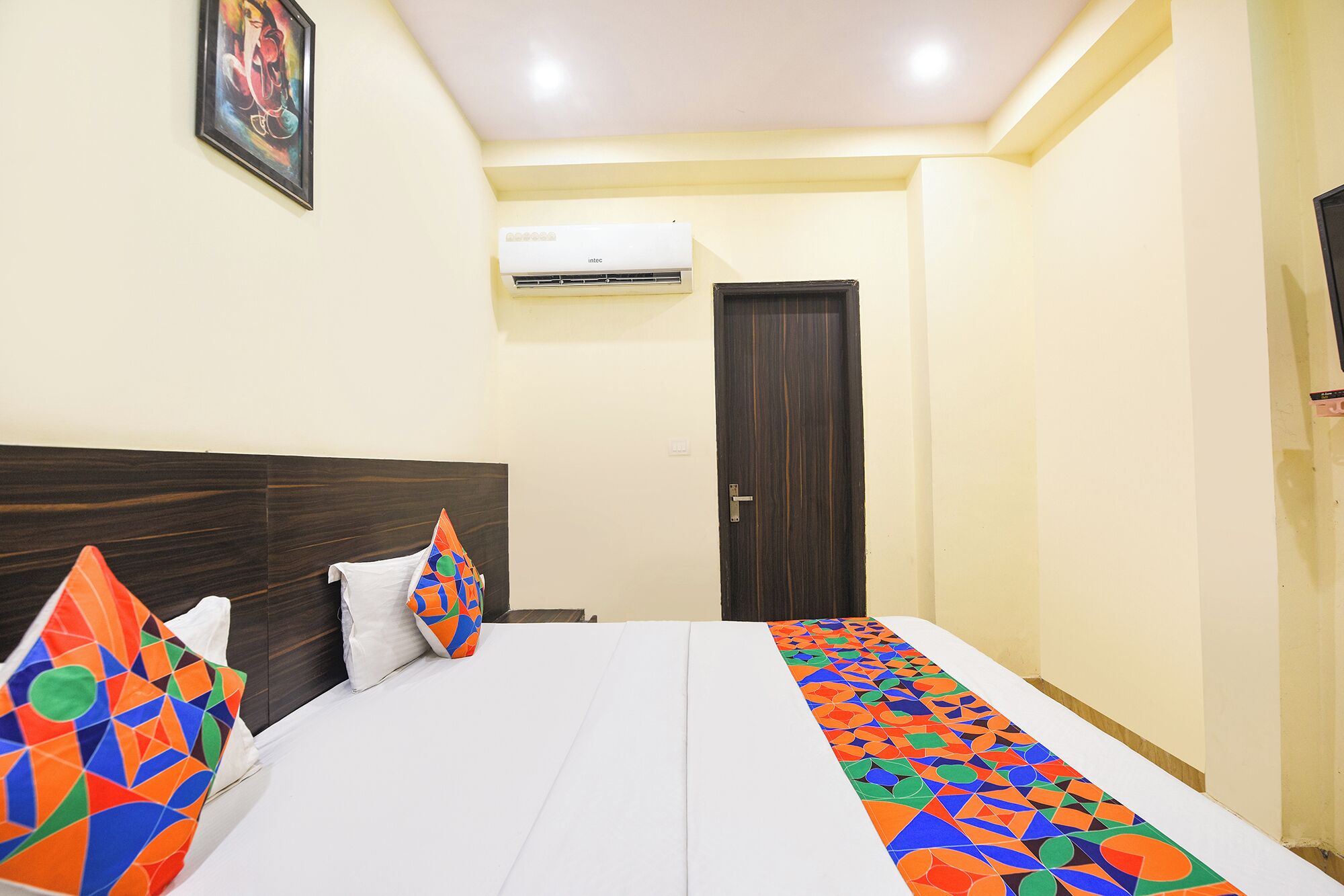 Deluxe Room | Egyptian cotton sheets, premium bedding, in-room safe, free WiFi