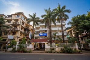 Property entrance - Fabhotel Ddhyana The Wellness Centre And Resort (Panaji)