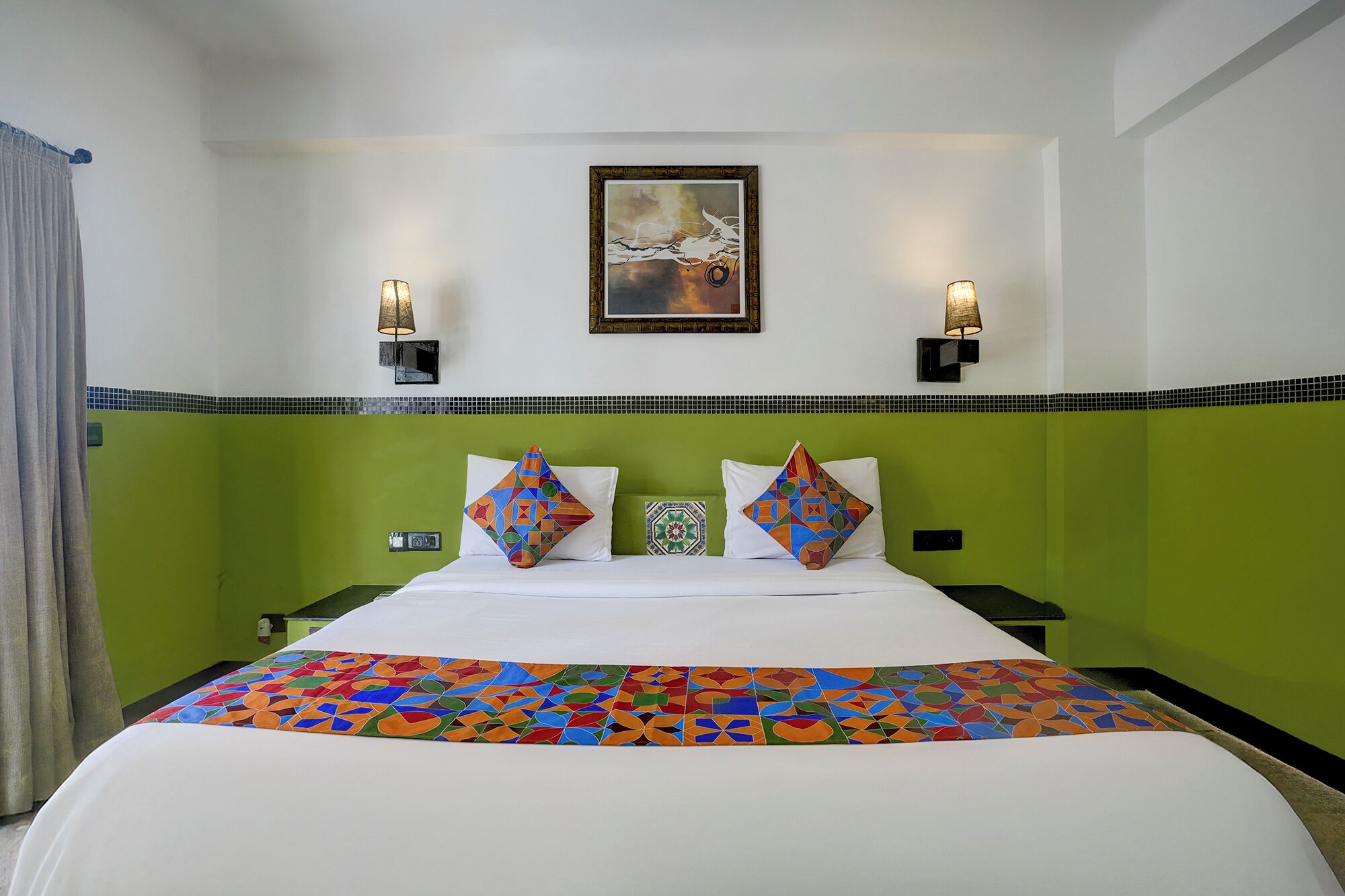Superior Room | Egyptian cotton sheets, premium bedding, in-room safe, free WiFi