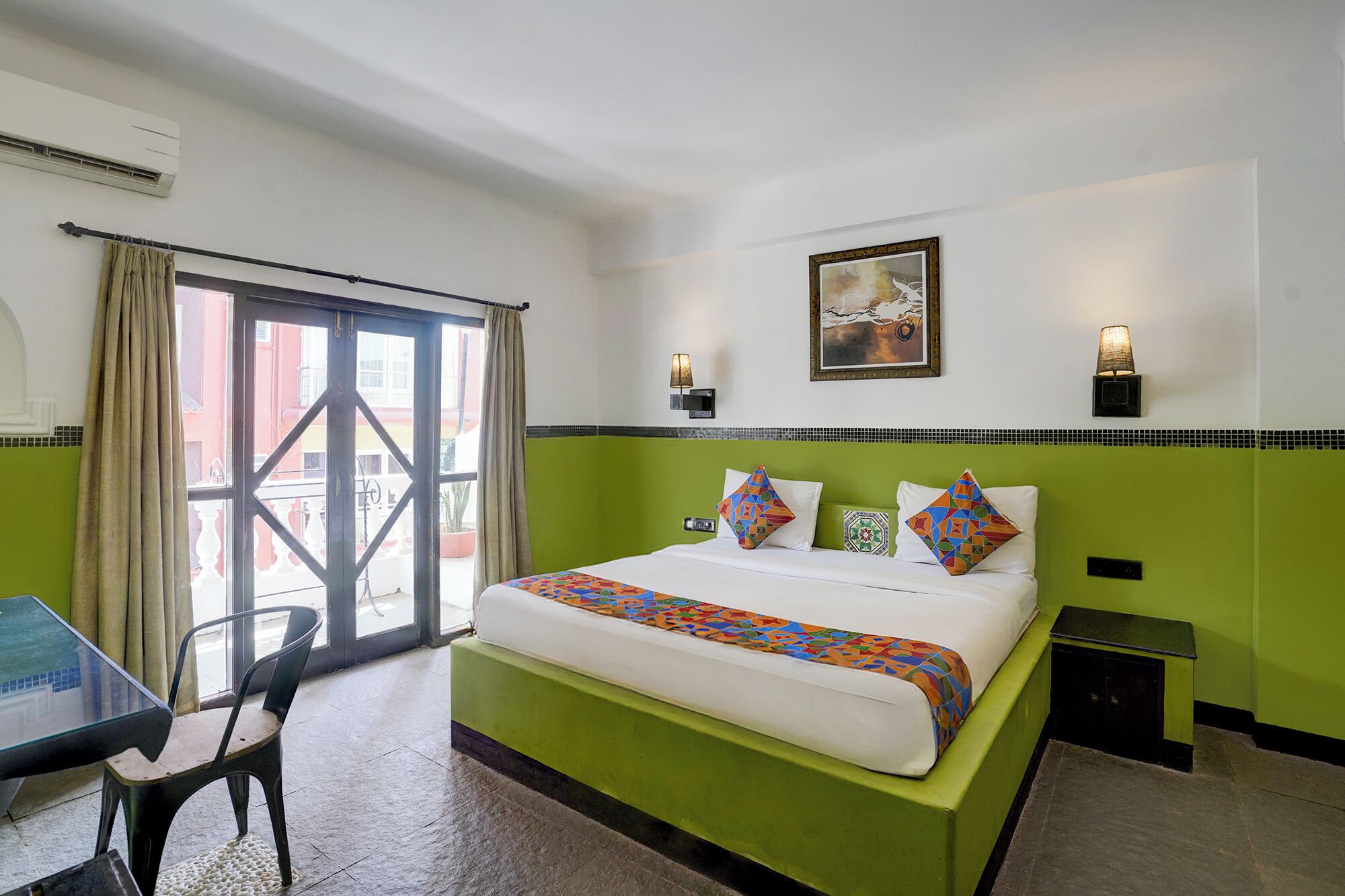 Superior Room | Egyptian cotton sheets, premium bedding, in-room safe, free WiFi