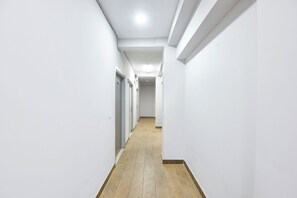 Lobby - Fabhotel Dream Palace Ip Extension (New Delhi)