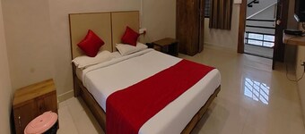 Fabhotel Ace Executive