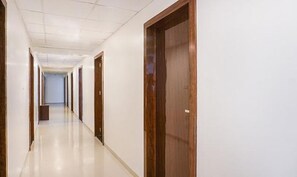 Lobby - Fabhotel Nitya Executive (Pune)