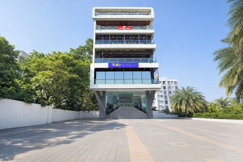 Fabhotel Lotus Inn Pimpri Chinchwad