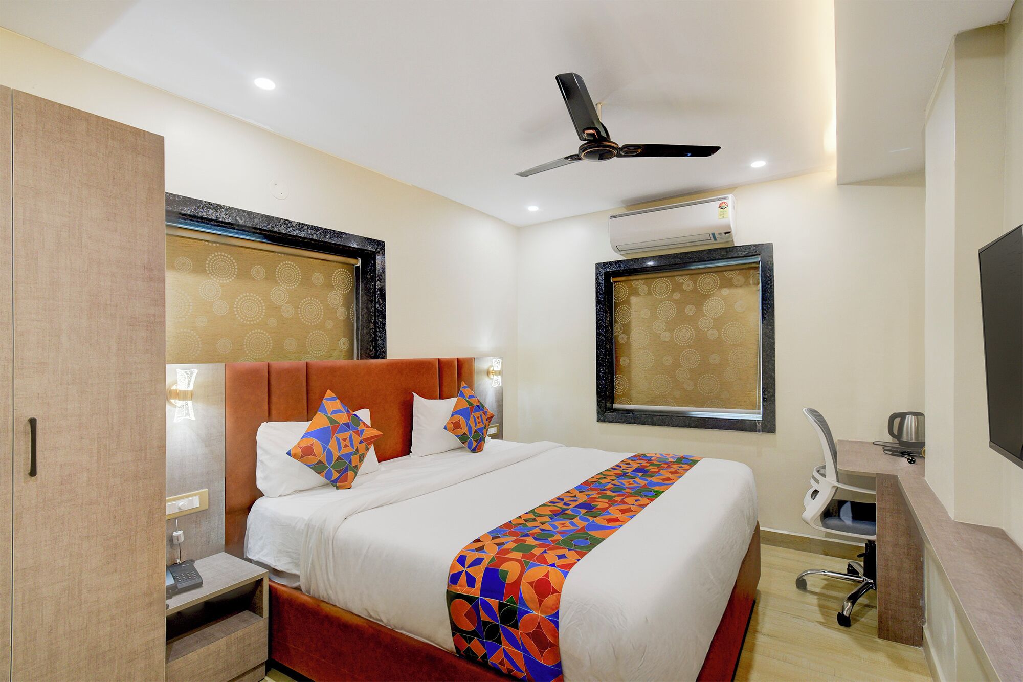 Deluxe Room | Egyptian cotton sheets, premium bedding, in-room safe, free WiFi