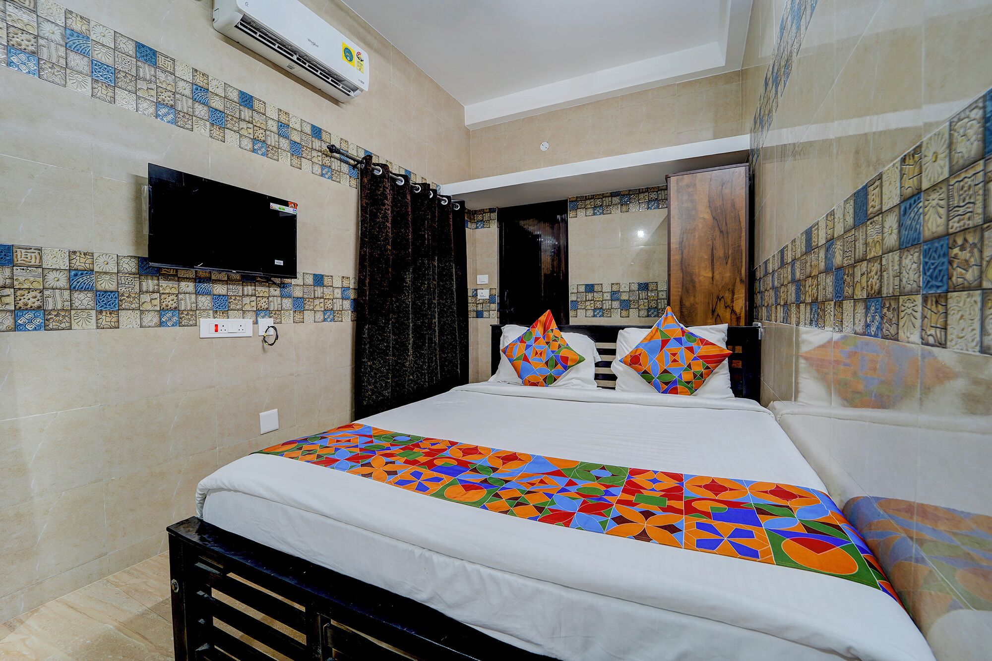 Deluxe Room | Egyptian cotton sheets, premium bedding, in-room safe, free WiFi