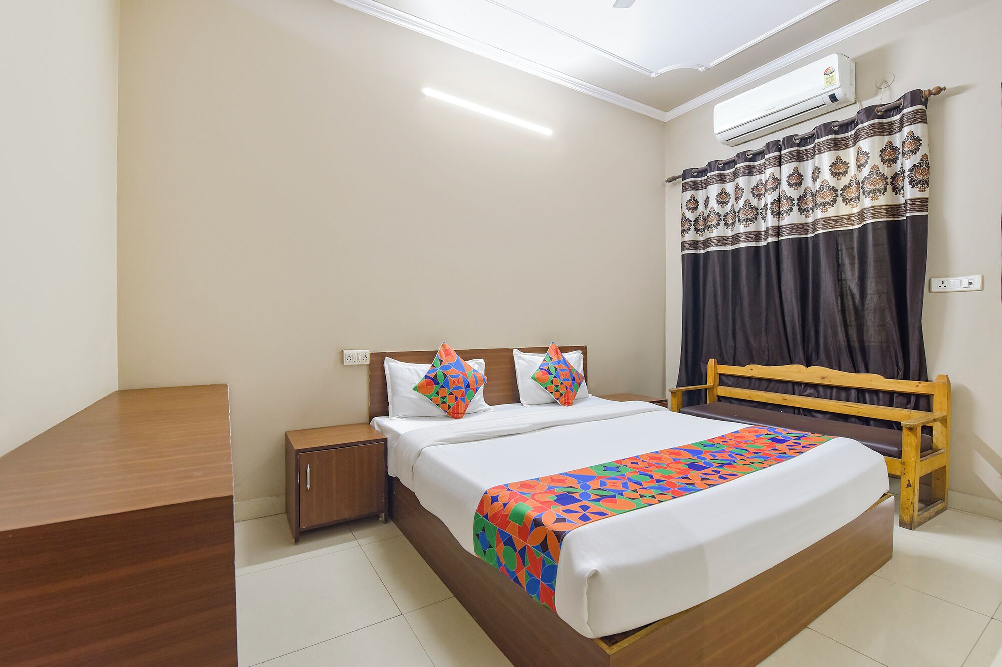 Deluxe Room | Egyptian cotton sheets, premium bedding, in-room safe, free WiFi