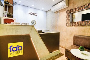 Reception - Fabhotel Best Buy (Kolkata)