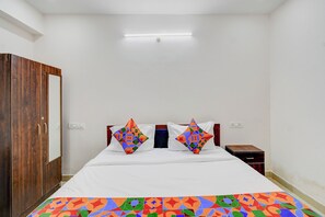 Deluxe-Zimmer | Bettwäsche aus ägyptischer Baumwolle, hochwertige Bettwaren, Zimmersafe