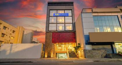 Fabhotel Veda Inn