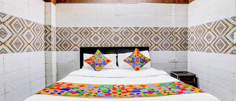 Egyptian cotton sheets, premium bedding, in-room safe, free WiFi