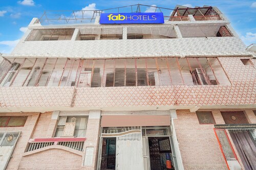 Fabhotel Jyotish Bhawan