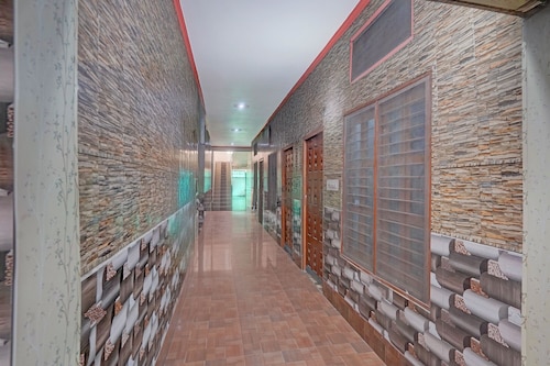 Fabhotel Jyotish Bhawan