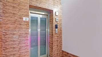 Elevator