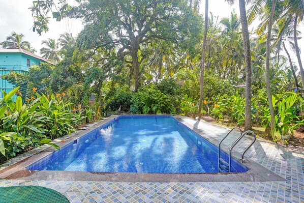 Pool - Fabhotel Jas Holidays (Morjim)