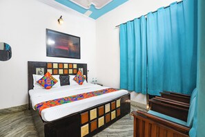 Lakens van Egyptisch katoen, luxe beddengoed, een kluis op de kamer